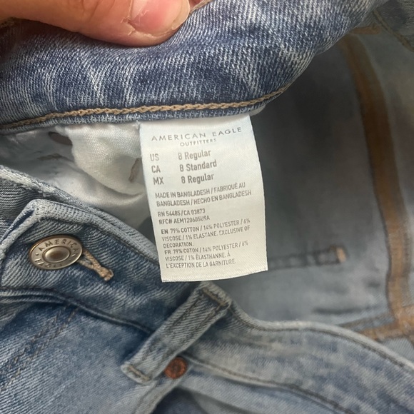 American Eagle Stretch Mom Jeans | Size 8 - Picture 5 of 5